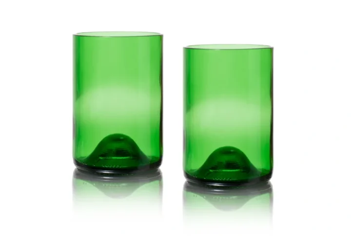drikkeglas i grøn